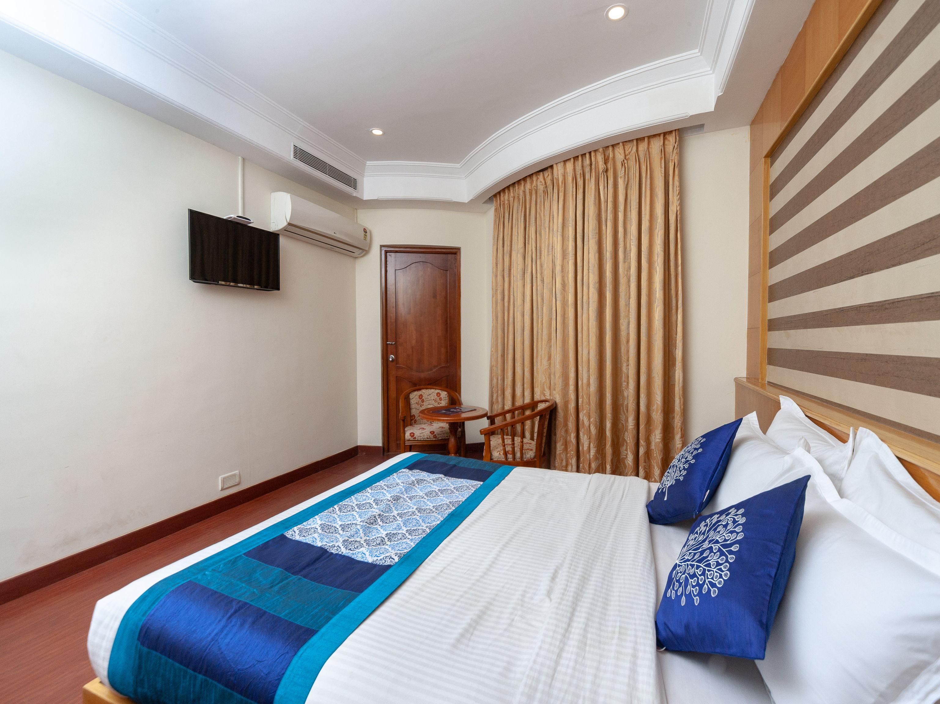 Capital O 6229 Ilara Hotels And Resorts Siruseri エクステリア 写真
