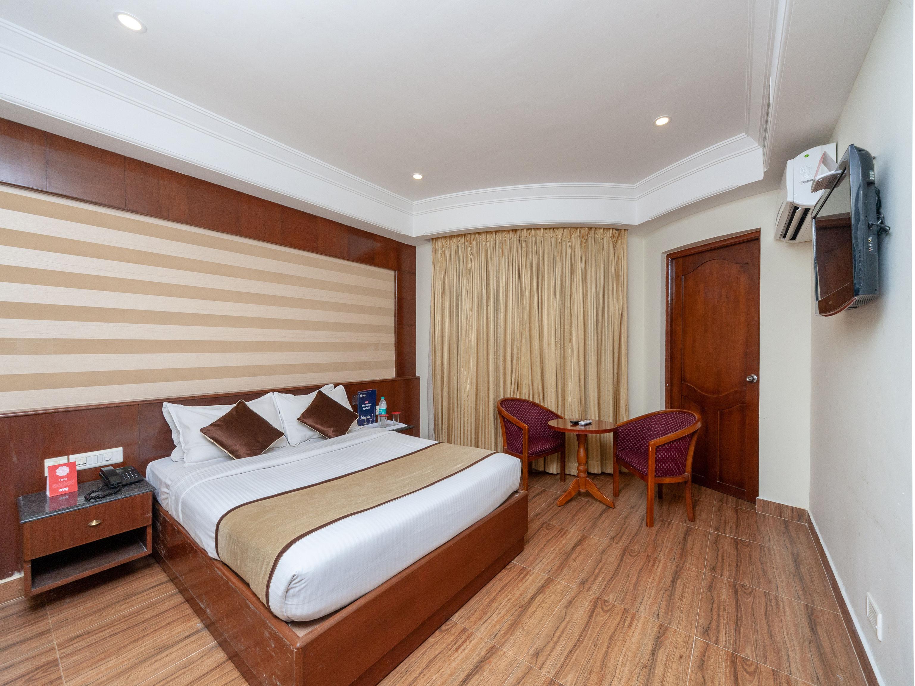 Capital O 6229 Ilara Hotels And Resorts Siruseri エクステリア 写真